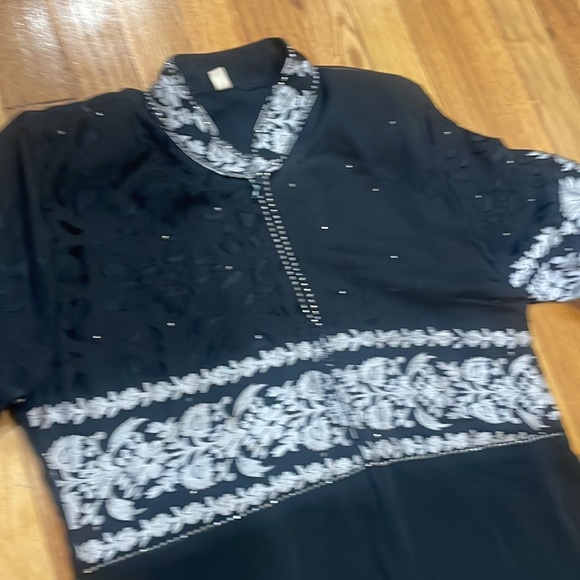 Abaya - Picture 3 of 7